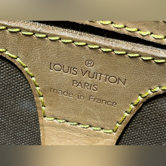 LV Ellipse MM 💕🤎 - Picture 11 of 15